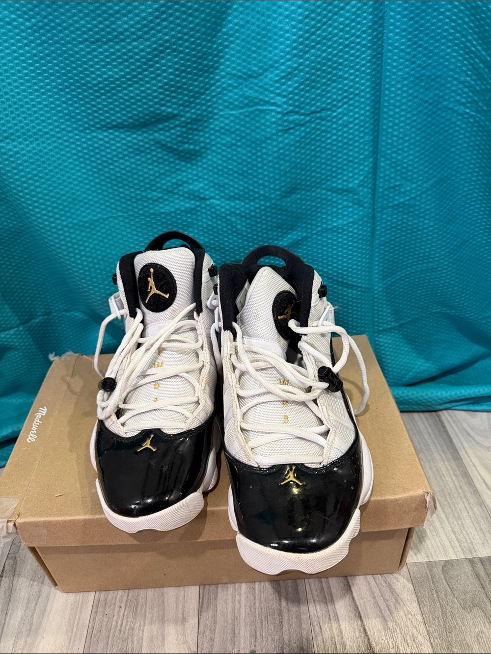 Jordan White and Black Basketball Shoes - Picture 3 of 5